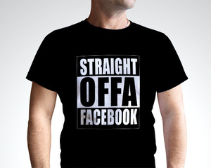 Straight Offa Facebook | T-Shirt